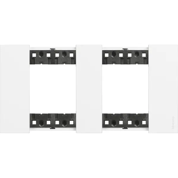 Rama ornament 4(2+2) module Bticino Living Now KA4802M2KW, alb
