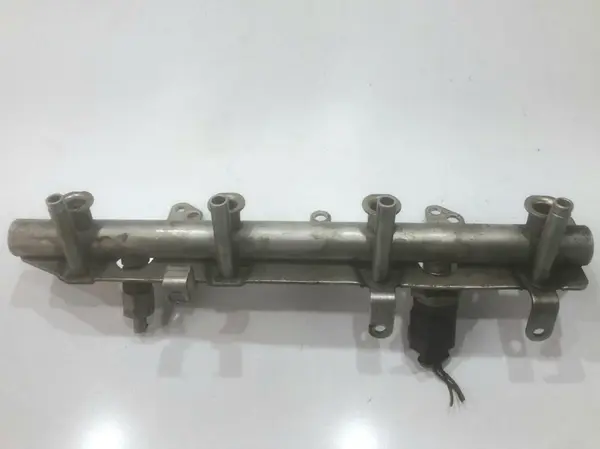 Rampa injectie 06J133317G Audi A4 (2007-2011) [8K2, B8] 1.8 tfsi CABD
