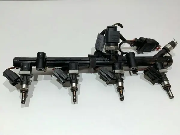 Rampa injectie cu injectoare 06K133681A Audi A3 (2012-2019) [8V1] 1.8 tfsi CJEB