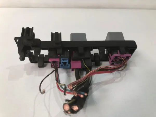 Releu 1k1937503 Volkswagen Jetta 3 (1992-1998)