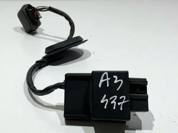 Releu pompa combustibil 1K0906093F Volkswagen Golf 6 (2008-2013)