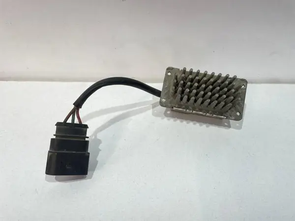 Releu ventilator 3d0907521 Volkswagen Phaeton (2002-2010)