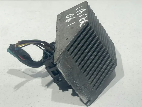 Releu ventilator 6Q1907521B Seat Ibiza 4 facelift (2012-2017) [6J] 1.2 benzina CGPA
