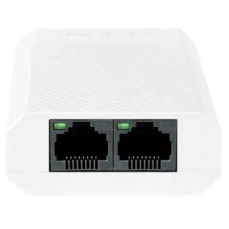 Repetor PoE Hikvision DS-3E0503DP-E/R: 1 Gigabit PoE IN port si 2 Gigabit PoE OUT port, buget PoE 30W