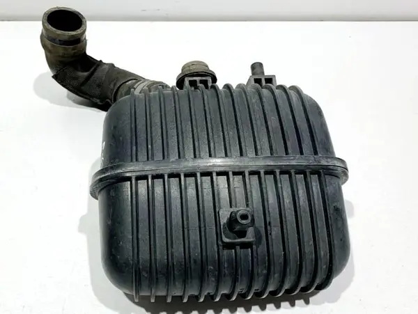 Rezervor vacuum Audi Q5 (2008-2012) [8R] 2.0 tdi CAHA