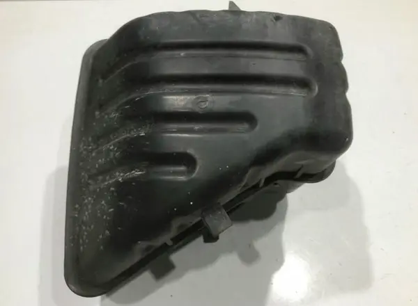 Rezonator aer 96628900 Chevrolet Captiva (2006-2010) [C100, C140] 3.2 benzina LU1 230 cp