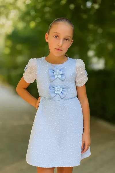 Rochie bleu elegantă din dantelă brodată cu perle și paiete - Lara