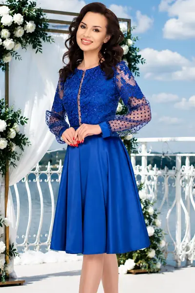 Rochie de ocazie midi albastru royal Jennifer in clos cu bust brodat