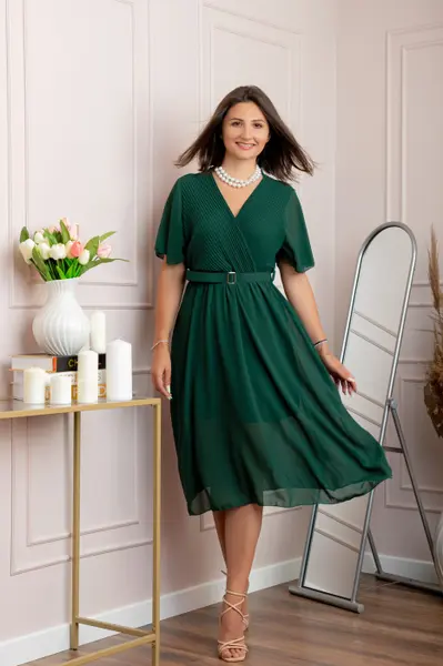 Rochie eleganta din voal Desiree cu decolteu in V si curea - Verde