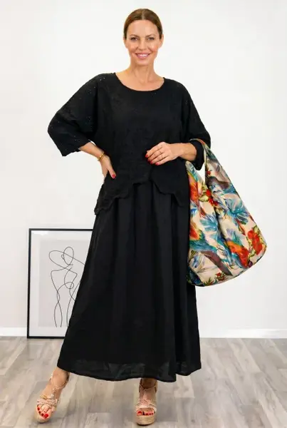 Rochie lunga din bumbac cu suprapunere, broderie perforata si croi lejer boem, neagra