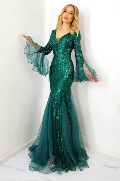 Rochie lunga tip sirena Olympias, cu paiete si mansete evazate din voal, Verde imperial