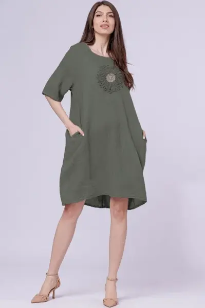 Rochie midi din in cu floare din paiete pe piept, kaki