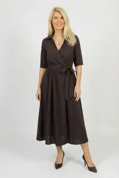 Rochie midi, petrecuta cu cordon, din vascoza maro