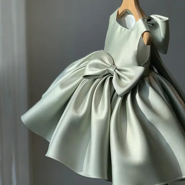 Rochie neagra eleganta din tafta pentru fete - Leya