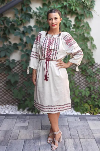 Rochie Traditionala Valentina 5