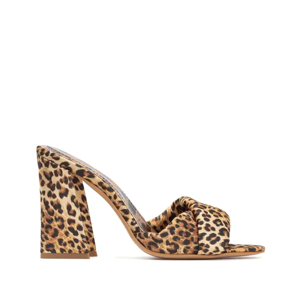 Saboti Ama Satin, Animal Print - 39 / 9.5 cm