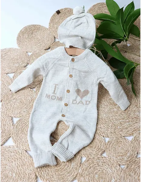 Salopeta cu fes Love Mom Dad acrilic gri