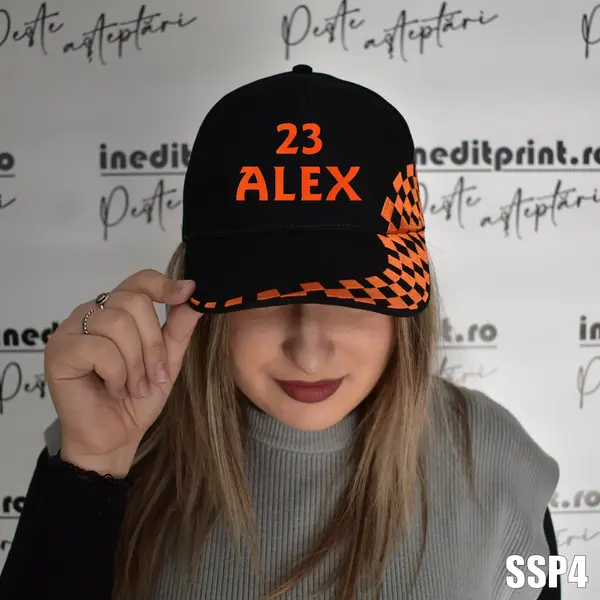 Sapca cu personalizare BRODATA pentru adulti SSP4 GRAND PRIX, NEGRU CU PORTOCALIU