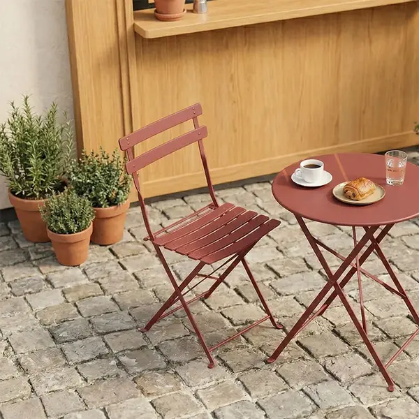 Scaun Bistro Pakoworld metal pliabil in culoarea teracota 42x46x82cm Scaun Bistro Pakoworld metal pliabil în culoarea teracota 42x46x82cm
