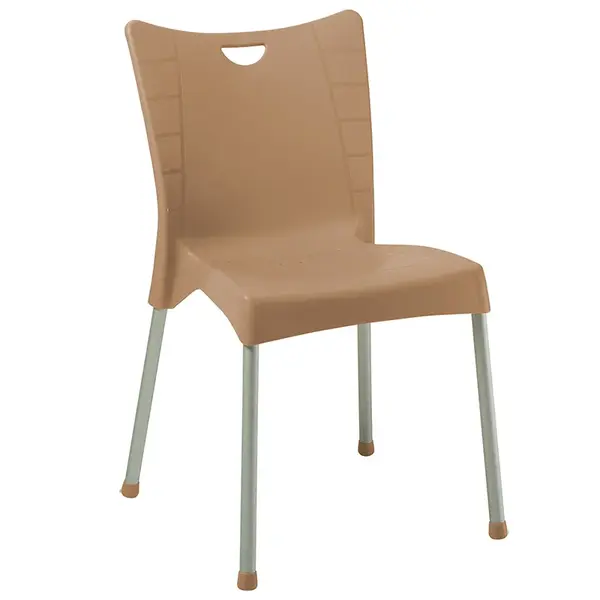 Scaun din material Pakoworld PP, culoare cappuccino – piciorute din aluminiu Scaun din material Pakoworld PP, culoare cappuccino – picioruțe din aluminiu