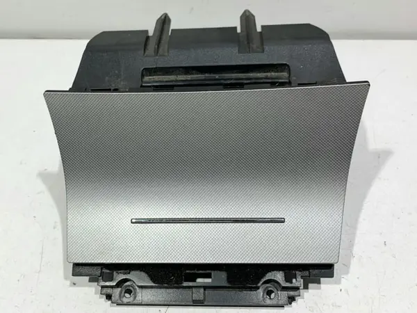 Scrumiera fata 1Z1863077A Skoda Octavia 2 facelift (2008-2013)