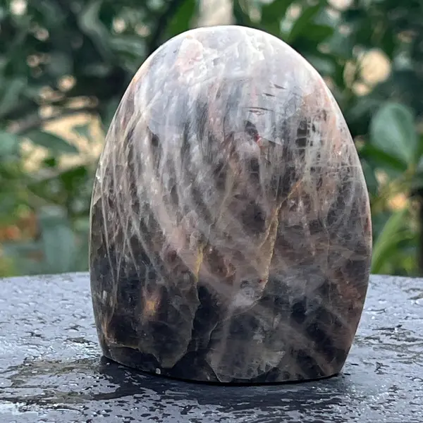 Sculptura forma libera piatra lunii model 3