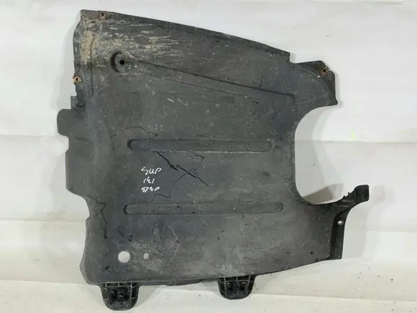 Scut lateral / caroserie stanga spate 3V0825205 Skoda Superb 3 (2015-2019)