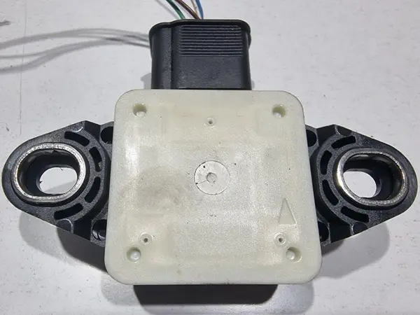 Senzor acceleratie 89183-0F010 Toyota Avensis facelift (2012-2015) [T27]