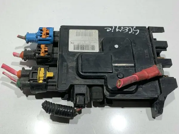 Senzor borna plus 243800010R Renault Megane 3 facelift (2012-2016) 1.6 benzina K4M (858)