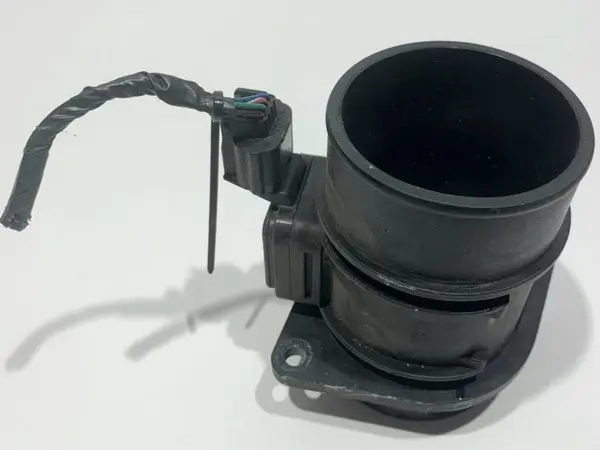 Senzor debit aer 8200651315 Nissan Qashqai (2007-2010) [J10] 1.5 dci K9K 110 cp