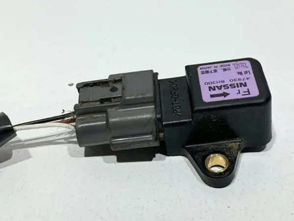 Senzor impact 47930-8H300 Nissan X-Trail (2001-2007)