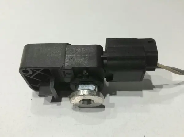 Senzor impact 8200385078 Renault Megane 3 (2008-2012)