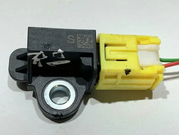 Senzor impact 98830-3RA0A Nissan Qashqai 2 (2013-2016) [J11]