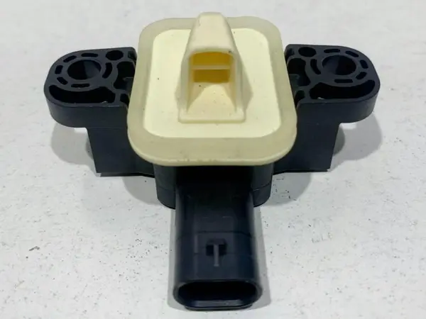 Senzor impact A1668210351 Mercedes GL (2013-2019)[x166]