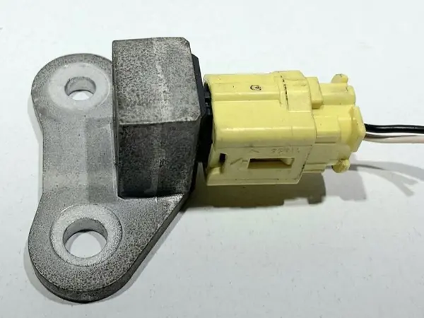 Senzor impact stanga / dreapta fata Nissan Qashqai plus 2 facelift (2010-2014) [J10]