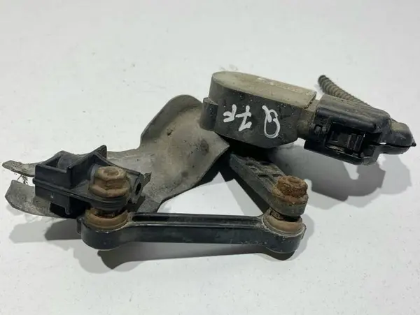 Senzor nivel dreapta fata 7L0616214C Audi Q7 (2006-2010) [4L]