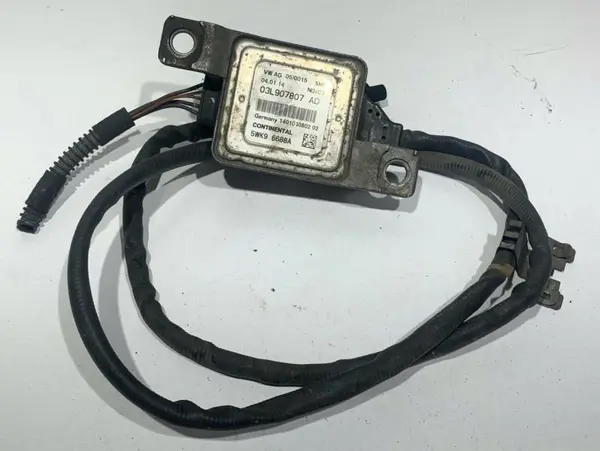 Senzor nox 03L907807AD Volkswagen Beetle (2011-2016) 2.0 TDI CFFB
