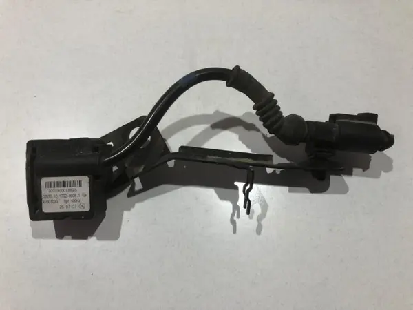 Senzor suspensie stanga spate 4e0616575k Audi A8 (2002-2009) [4E] D3