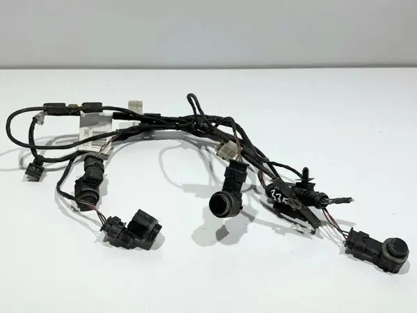 Senzori parcare cu instalatie fata 3T0971095 Skoda Superb 2 (2008-2013)