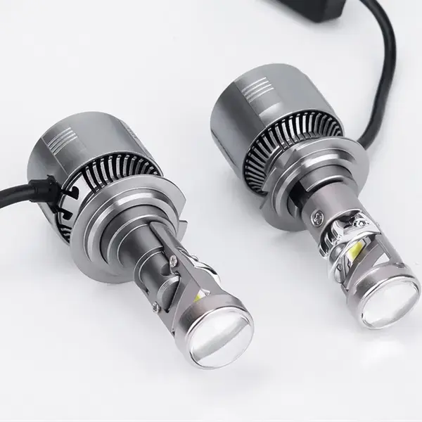 Set 2 Becuri A80 H7 cu lupa 12v 30000LM 80W
