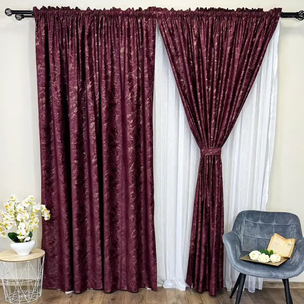 Set 2 bucati Draperie Catifea MYKONOS cu valuri rafinate aurii, Grena - V10, 200cm latine x 2.5m inaltime, cu tiv lat