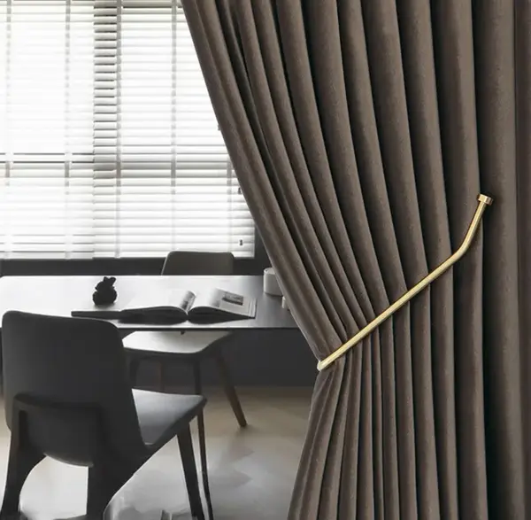 Set 2 Draperii Blackout 80%, din Catifea Maro, 140cm latime x 260cm inaltime, cu tiv lat pt bara