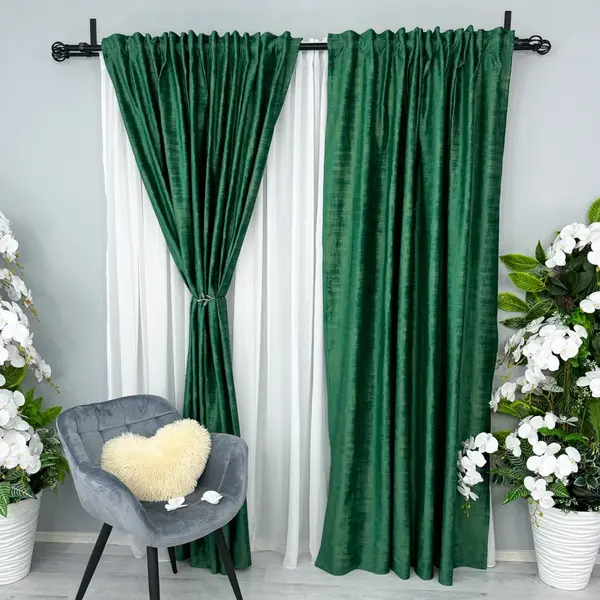 Set 2 Draperii Catifea cu model Venti, Verde Smarald, 140cm latime x 260cm inaltime, cu tiv lat pt bara