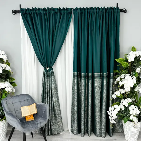 Set 2 Draperii Simplicity, Satinata, Texturata, Verde cu Auriu, 140cm latime x 260cm inaltime, cu tiv lat pt bara