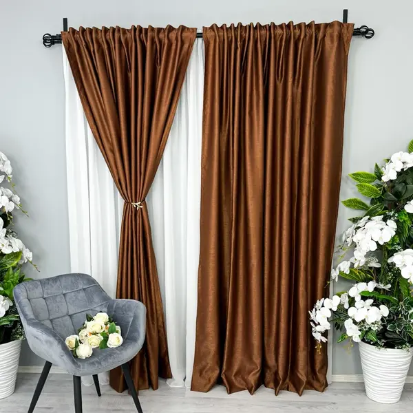 Set 2 Draperii Soft Touch, cu Aspect Fin si Tenta Satinata, 140cm latime x 260cm inaltime, cu TIV LAT, Maro ruginiu