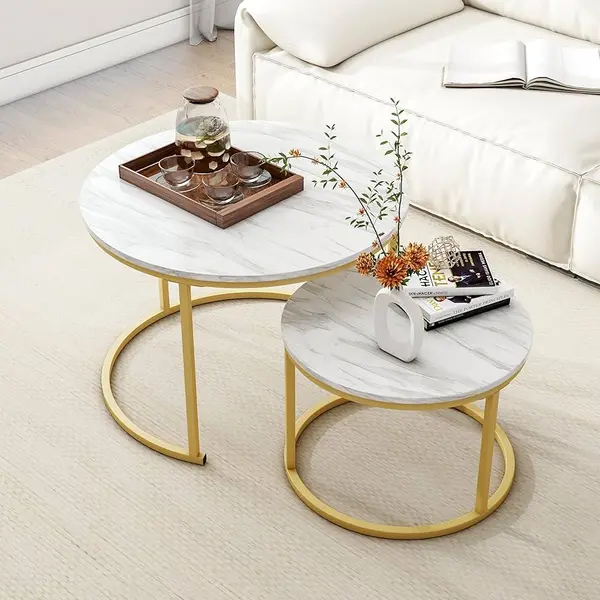 Set 2 masute rotunde de cafea cu efect de marmura, blat MDF, cadru metalic auriu