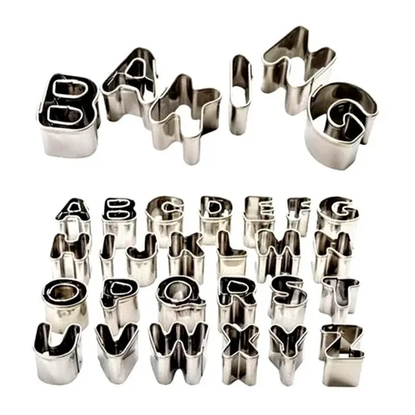 Set 26 forme decupatoare pentru biscuiti, litere metalice,abecedar,3 cm