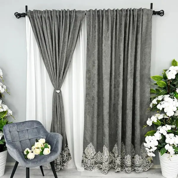 Set 3 bucati de Draperie Blackout 80%, din Catifea cu Broderie Elite V2, Gri- 200cm latime x 240cm inaltime, cu rejansa pt bara