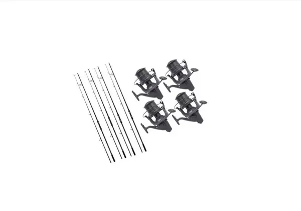 Set 4 Lansete crap Adrena echipate cu 4 Mulinete IE8000