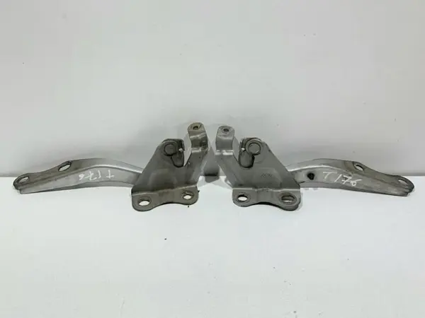 Set balamale capota fata culoare argintie Toyota Avensis facelift (2012-2015) [T27]